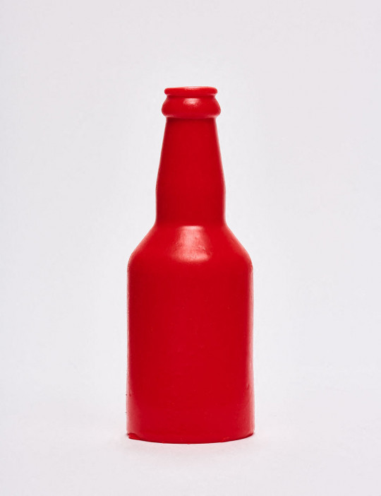 Consolador forma botella rojo